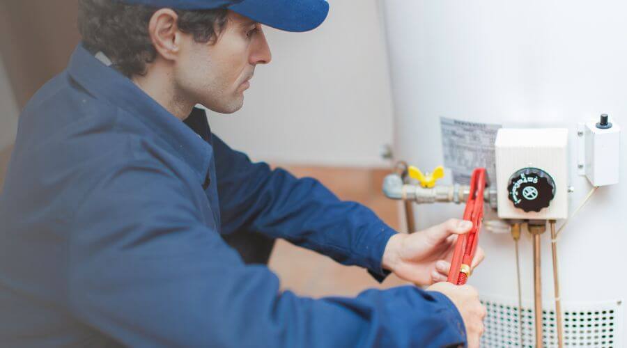Expert burst pipe repair services in Mcdonald, NM
